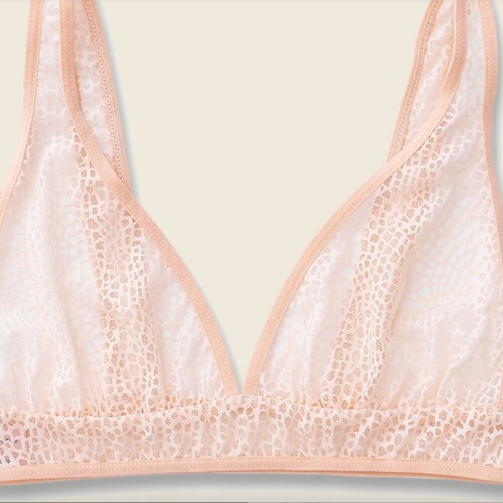 Underbares The Everyday Bra in Light Peachy Pink Medium